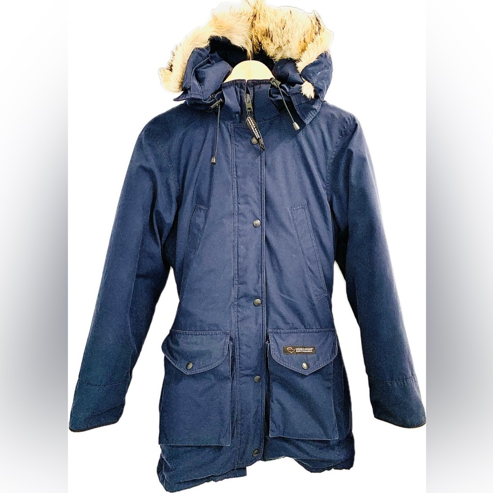 Canada Goose Women’s Navy Down Parka